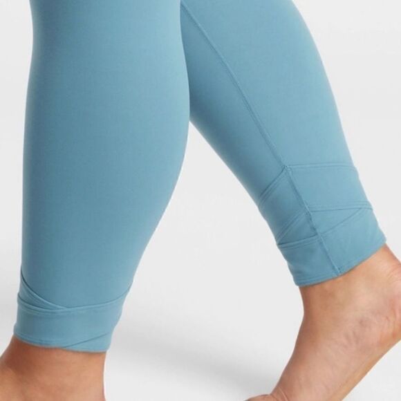 ATHLETA Elation Pirouette 7/8 Tight Rivera Blue Women’s Size XS - Picture 4 of 12